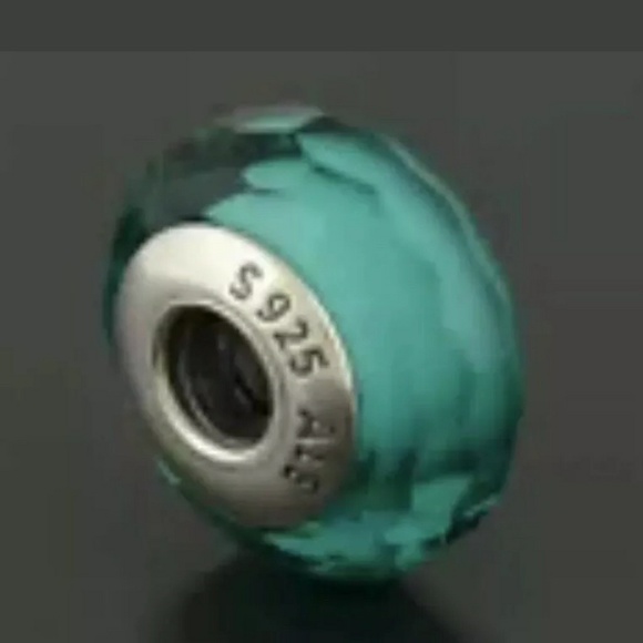 Pandora shimmering teal murano glass bead. - Picture 4 of 7
